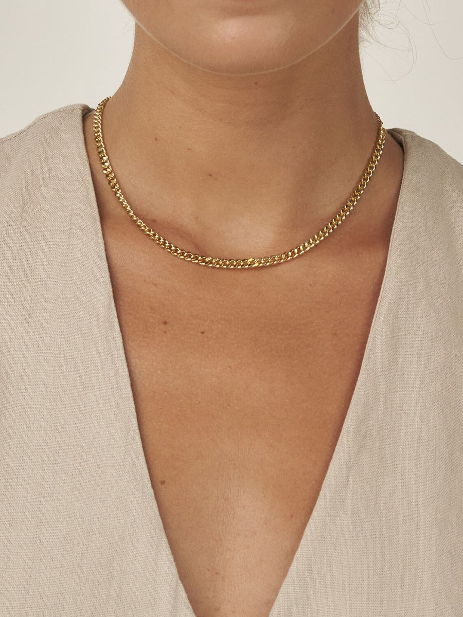 Flat curb chain choker Necklace